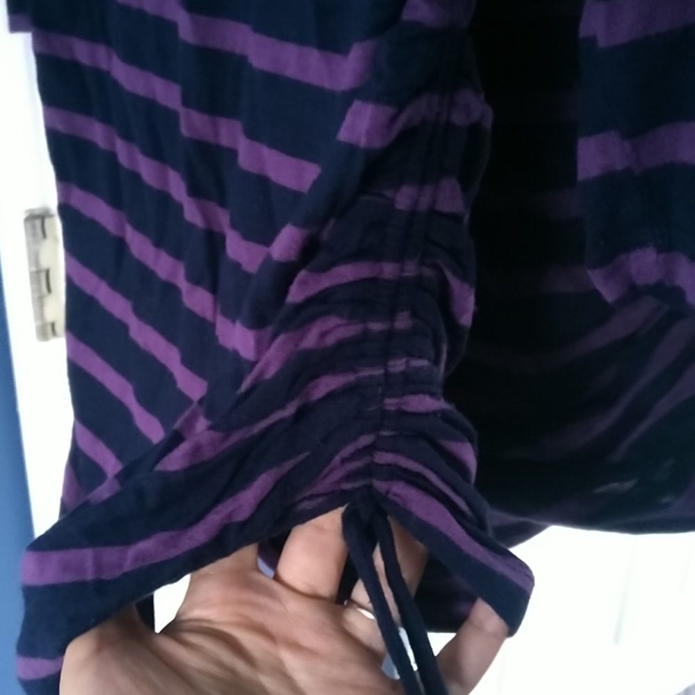 Maternity tee - Picture 3 of 3